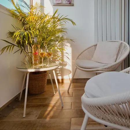 Sable & Pampas - Meuble De Tourisme 5 Etoiles - Vue Panoramique & Terrasse - Climatisation - A 200m Apartment *